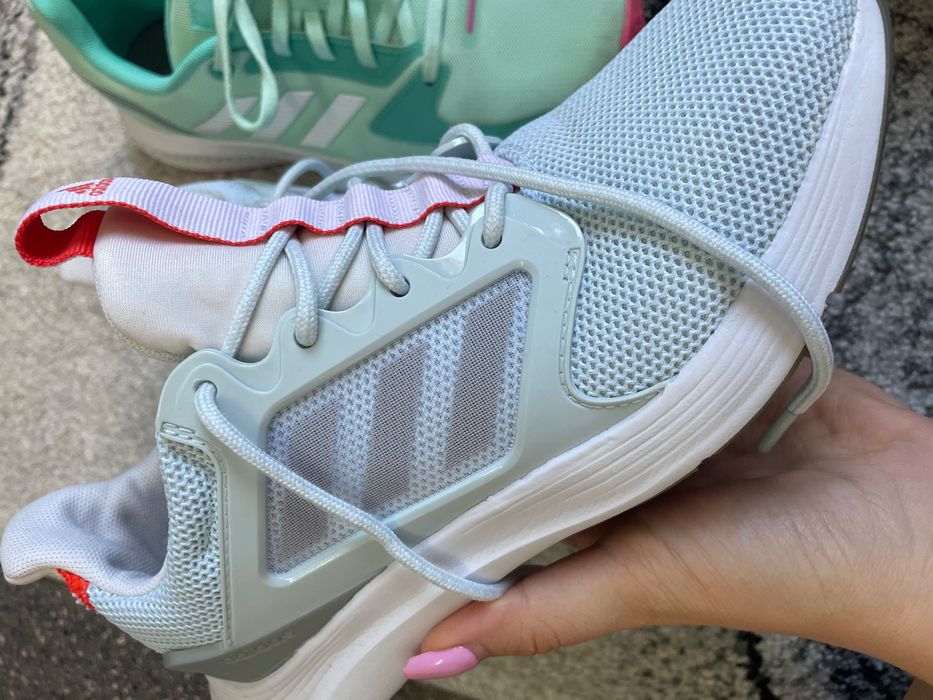 Adidas маратонки