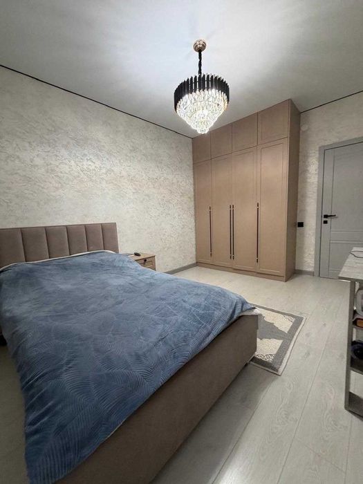 продажа 4 ком квартиры район Береке