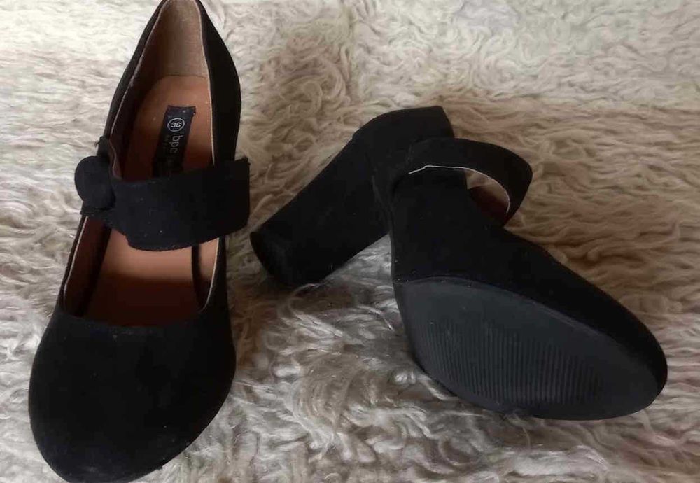 Pantofi dama 36 si 37 , eleganti de seara .