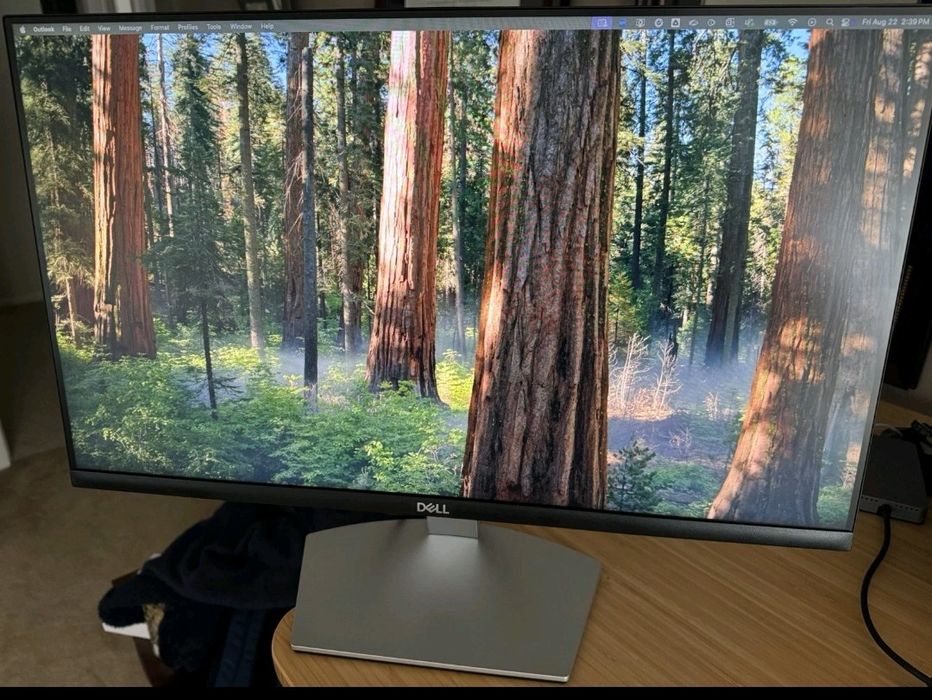 Монитор Dell 24 дюйма как новый