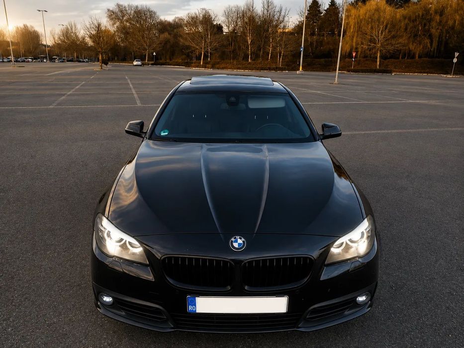 BMW Seria 5 Vand BMW F10 520d LCI 2014 • Trapa • Heads Up • Webasto • Camera • Far