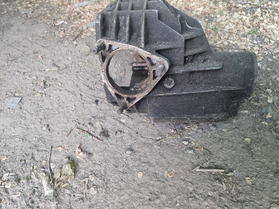 Корпус редуктора переднего моста нива