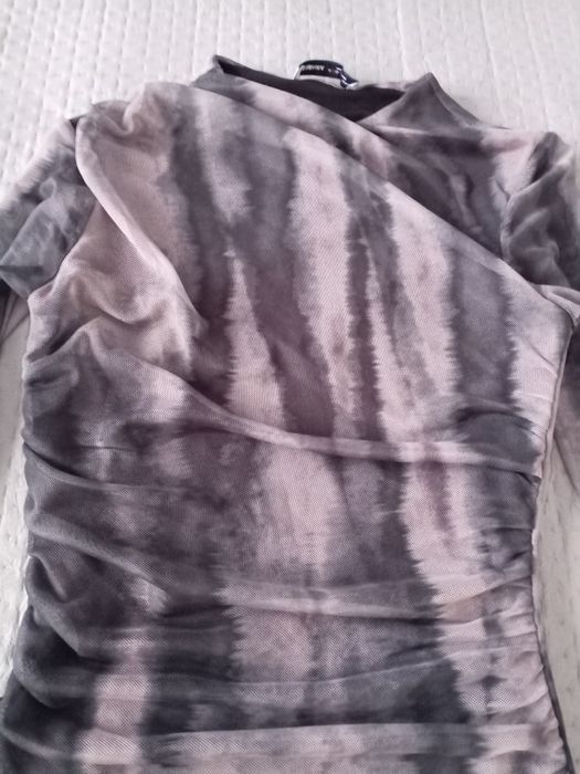 Рокля Bershka XS