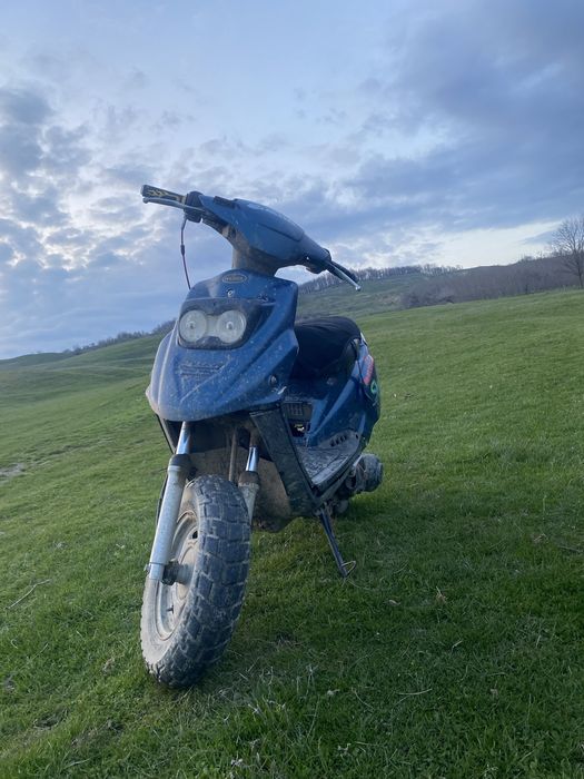 Vand sau schimb scuter pegassus de 150cc