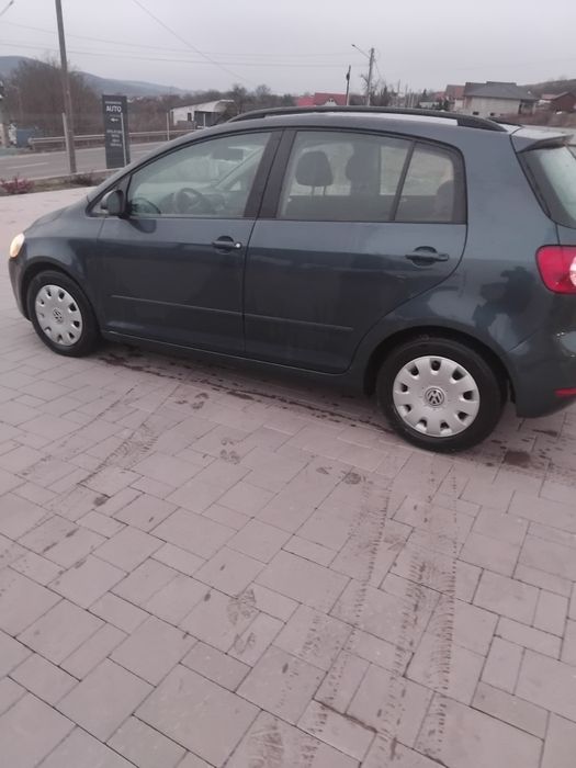 VOLKSWAGEN Golf Plus 2010 — imagine 4