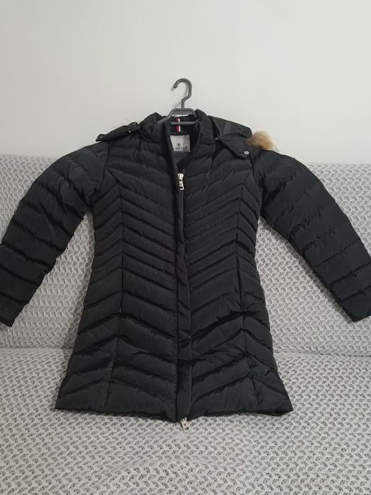 Geaca de iarna neagră