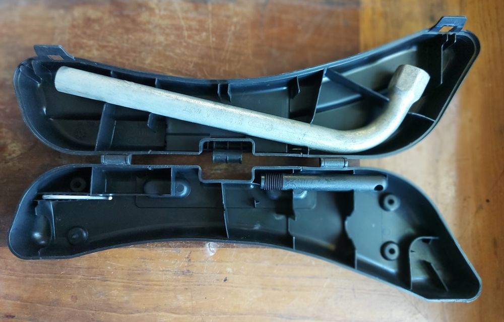 Комплект за Ауди А4