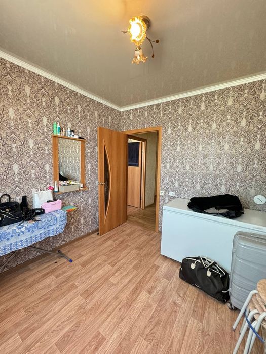 Продается 4 комнатная квартира