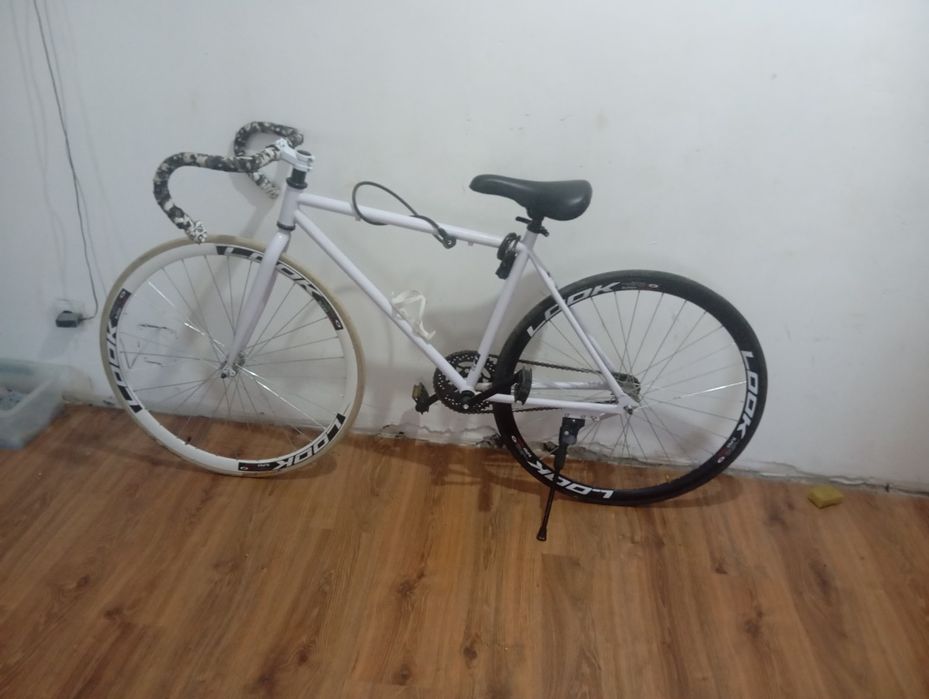 Фикс (сингл спит)