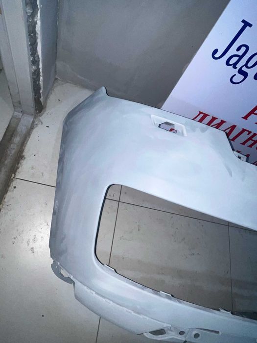 Передний бампер  для Land Rover Range Rover L460