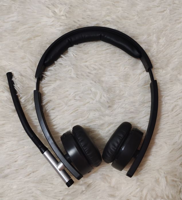 Наушники беспроводные Logitech