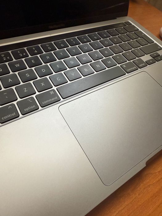 MacBook Pro, touch bar