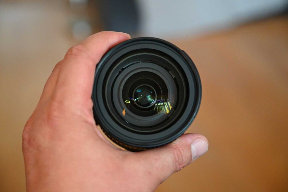 Обектив Nikon AF-S FX NIKKOR 24-85mm f/3.5-4.5G ED VR