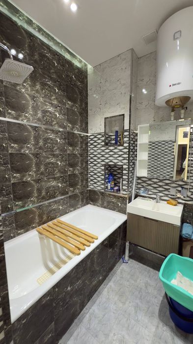 Сдаётся в Аренду 4-ком.ная 4/3/9 Нов-ка 135м² Яккасарай Сим-Сим рест.
