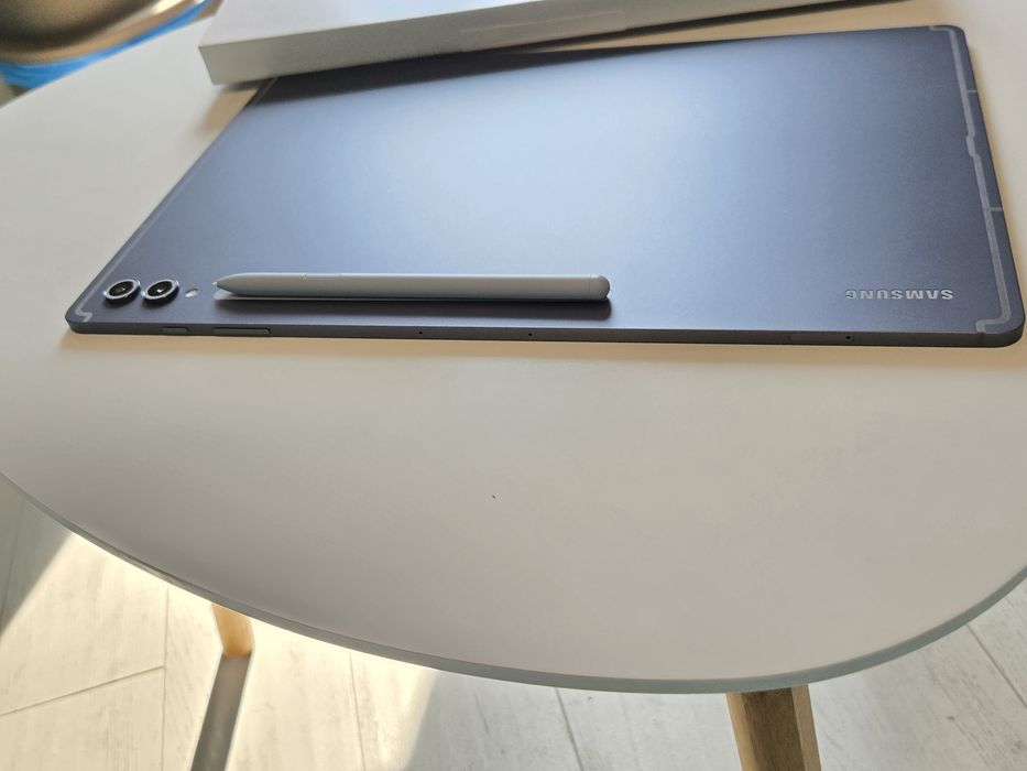 Samsung Galaxy tab S10 Ultra, 12gb ram, 256gb storage, 14.6"