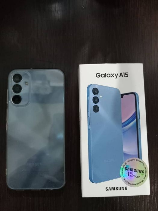 Samsung A15 256 Gb xolati zor bitta qol tutilgan