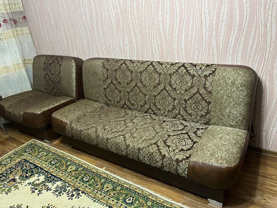 Продам диван в хорошем качестве