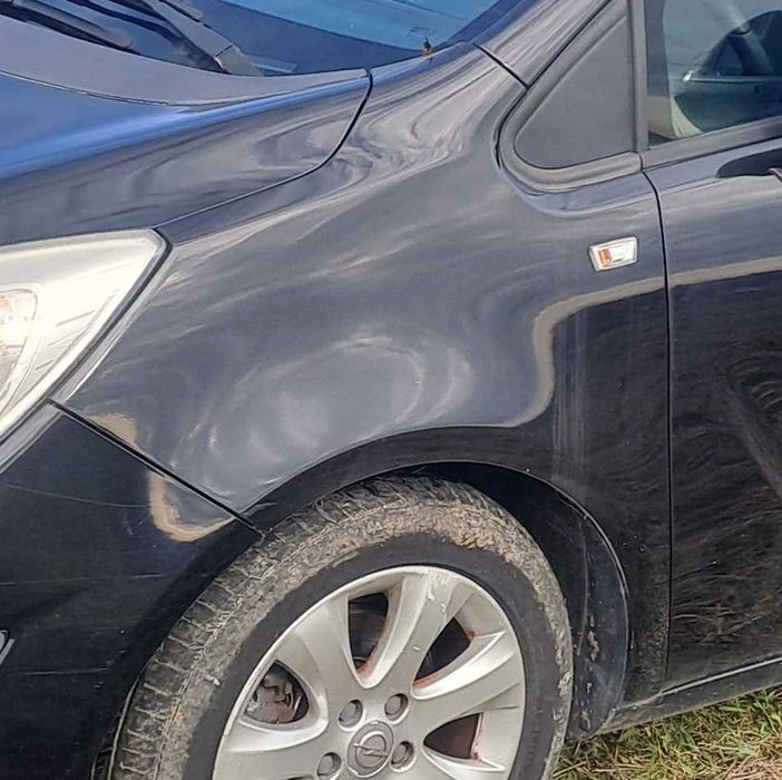 Предни калници /калник от Опел Мерива Opel Meriva CDTI 1.3 95 к. с