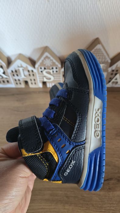 Детски маркови ботуши и боти