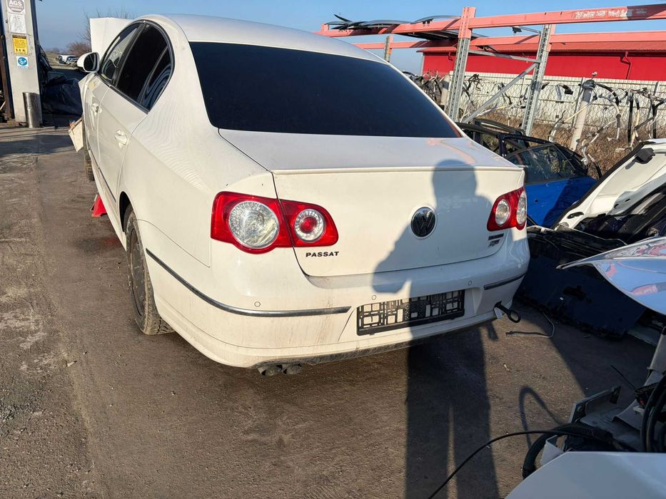 Dezmembrez VW Passat B6 2.0 TDI CBAB 140 cai cutie DSG 6 cod MFL