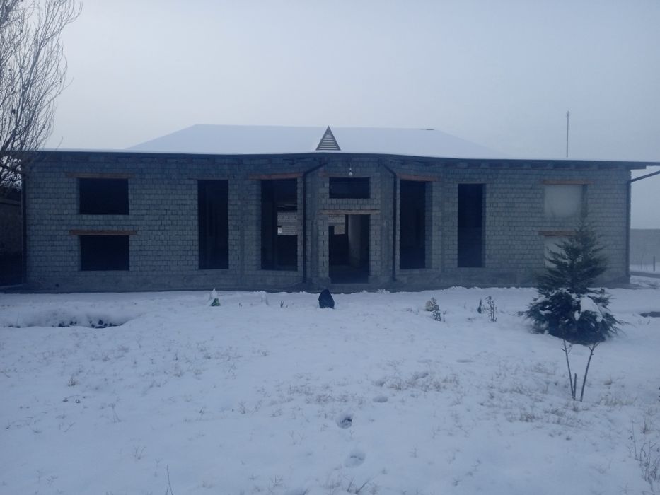 Срочно Уй сотилади Тошкент вилояти Чиноз тумани Олмазорда