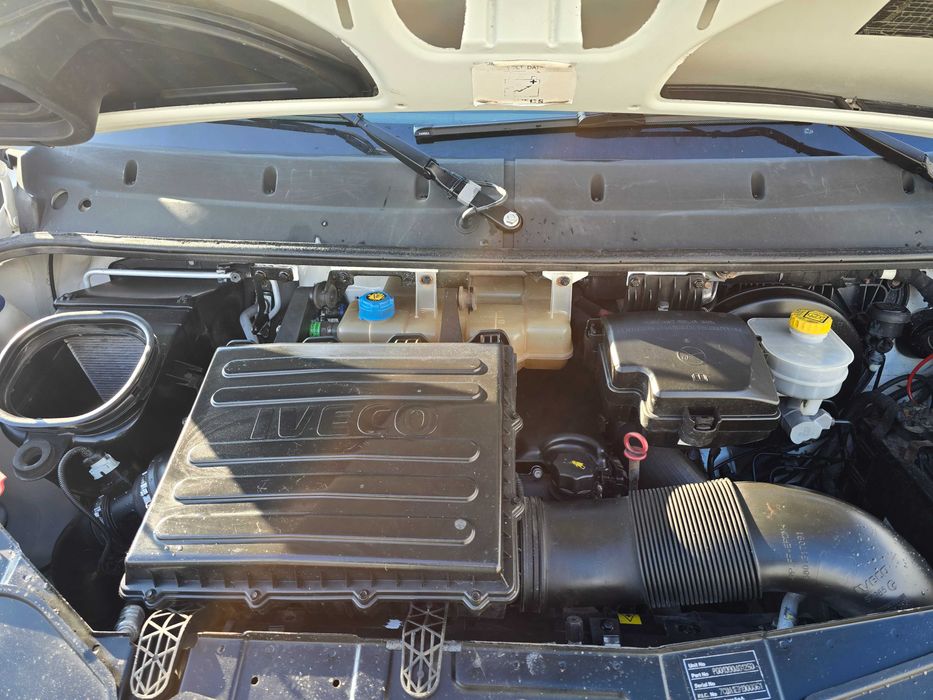 Iveco daily basculabil 50c15 ,35c15,35c18,70c,65c Mercedes