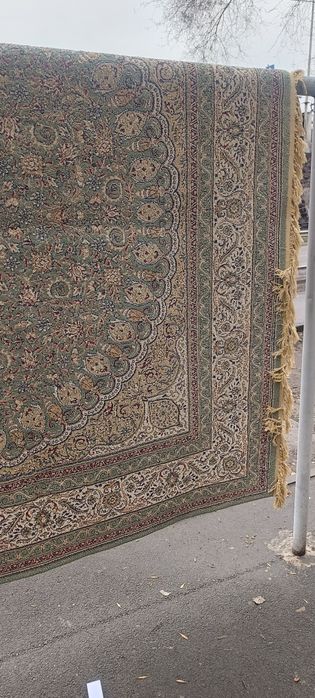 Срочно продам советскии шерстенной ковер 3×4