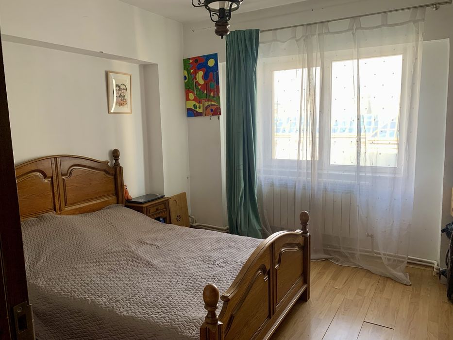 Apartament 3 camere centru Iaşi Hala Centrală