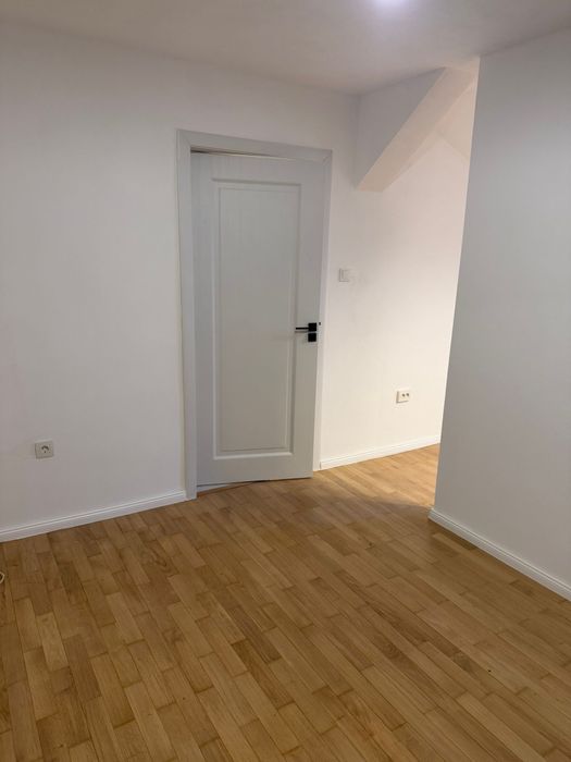 Inchiriez apartament 3 camere Artego
