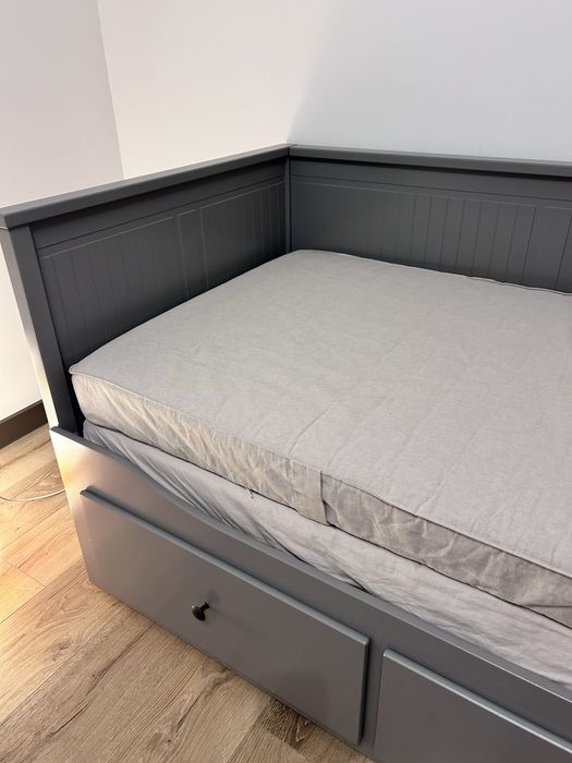 Икеа кушетка Hemnes