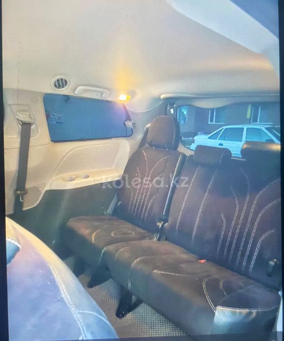 Toyota Sienna  2018г.