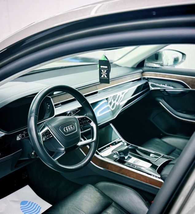 Audi A8 Audi A8 5.0 Diesel Quattro Mild-hybrid