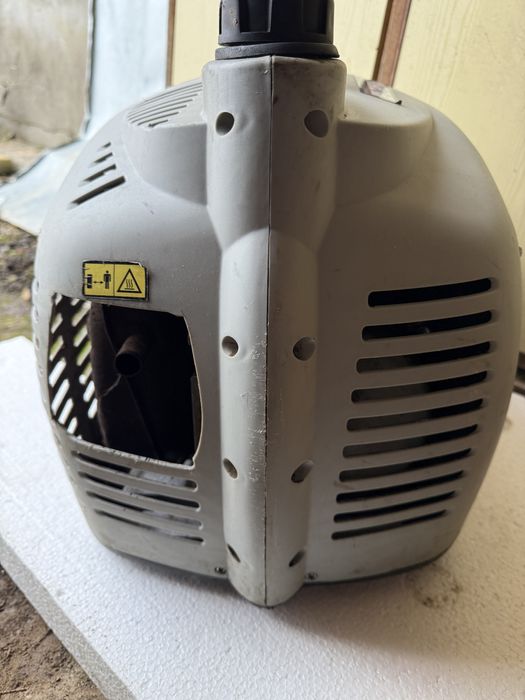 Малък мобилен генератор