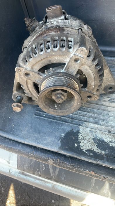 Генератор от мерс и лексус