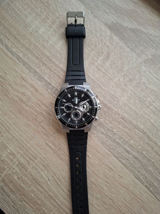 Часовник Casio Edifice EF-552-1AVEF