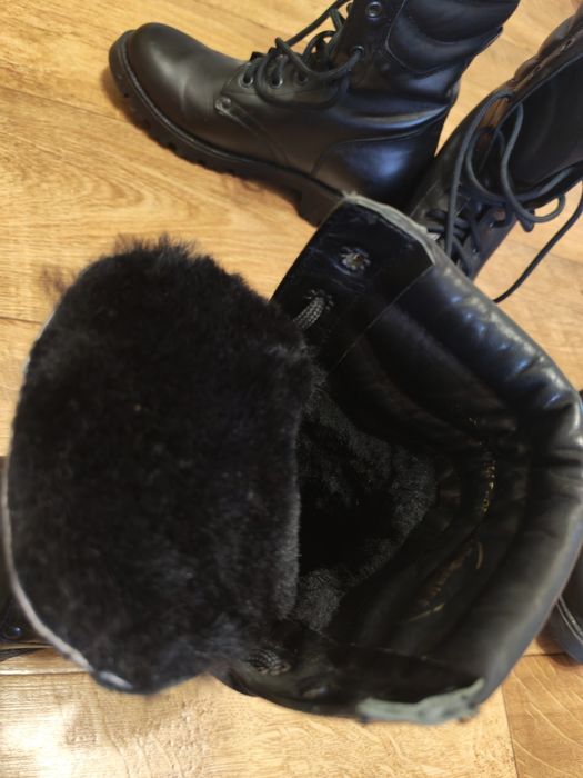 Продам новые берцы