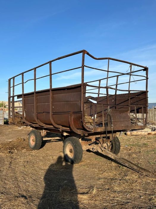 Продам трактор тележка
