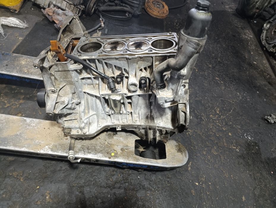 Блок двигателя в сборе на Мерседес  двигатель 271 компрессор