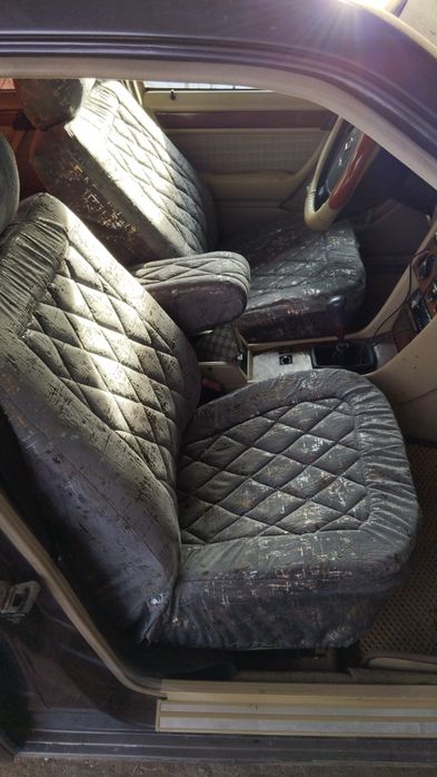 Продаю Мерседес Бенс 124