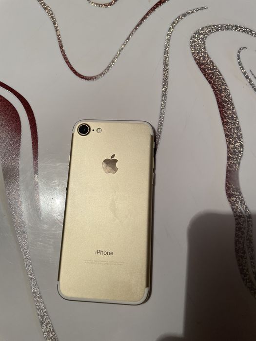 7айфон продам или обменяю