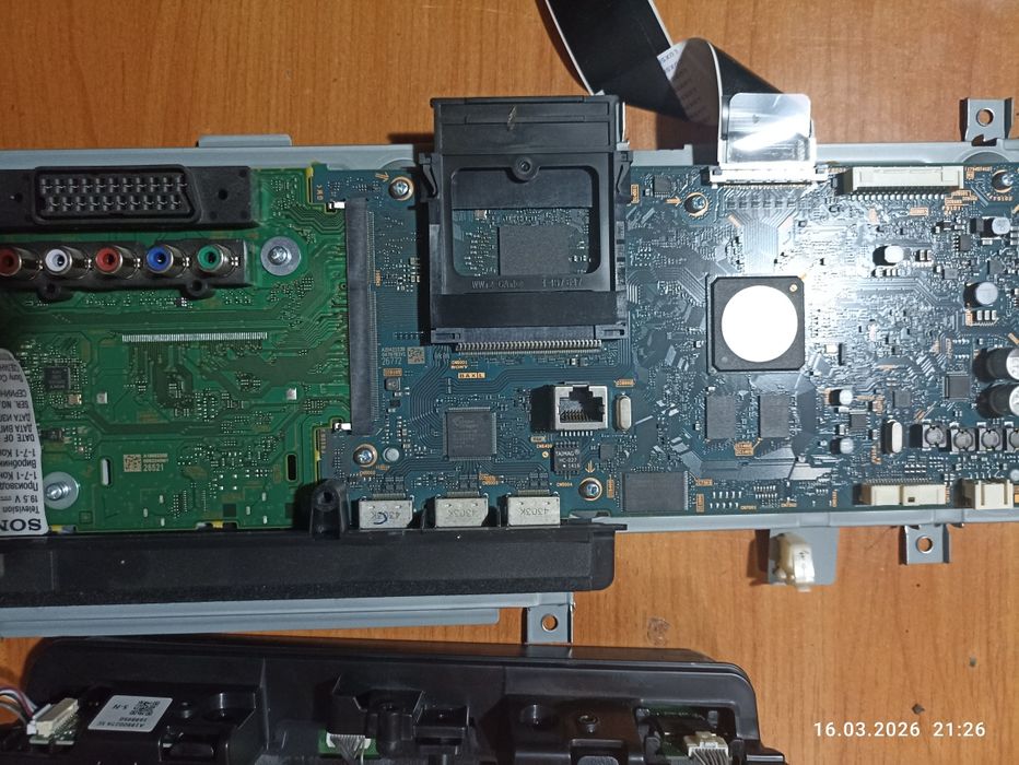 Тв Sony kdl 55w817b..на разбор.