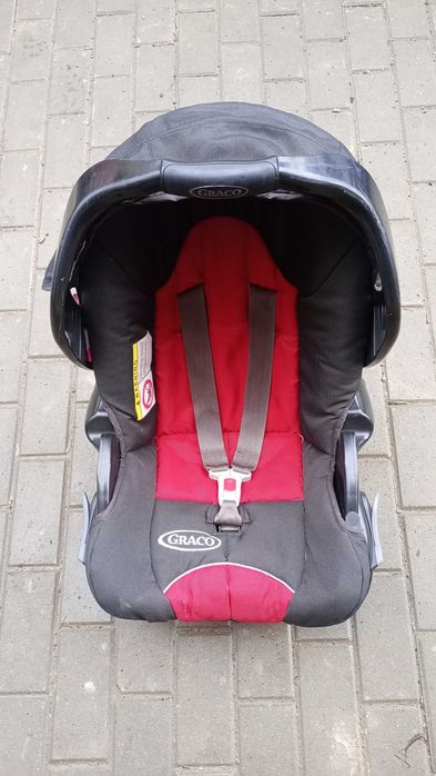 Детски столчета за автомобил Bertoni, Lorelli и Graco