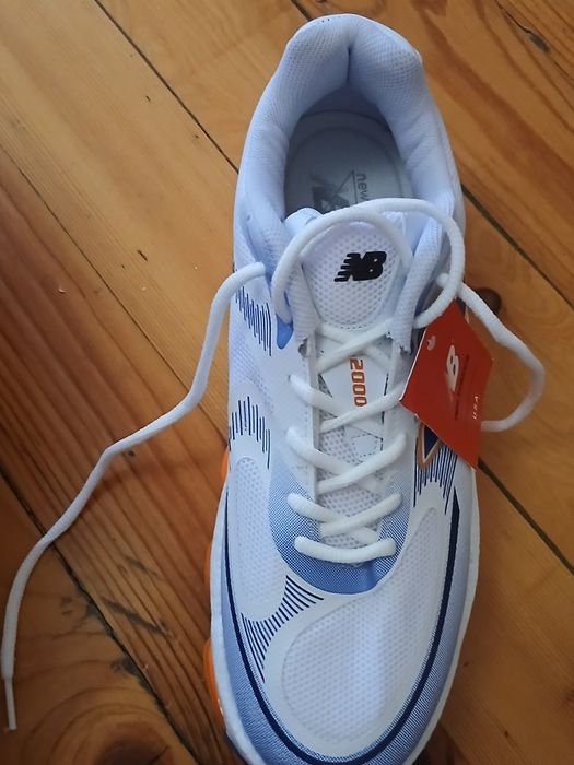 Маратонки NEW Balance 2000