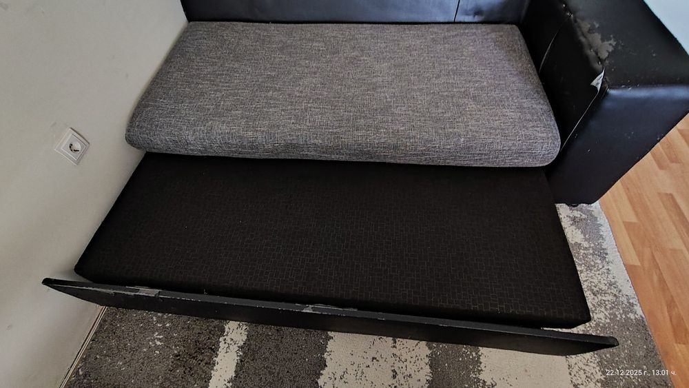 Ъглов холен диван