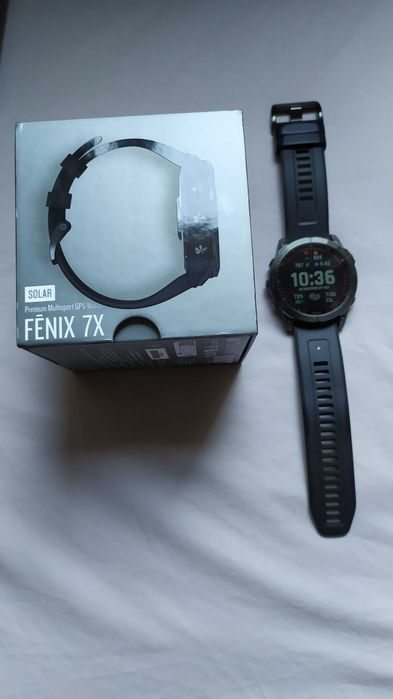 Продавам смарт часовник Garmin Fenix 7x solar 51 мм.