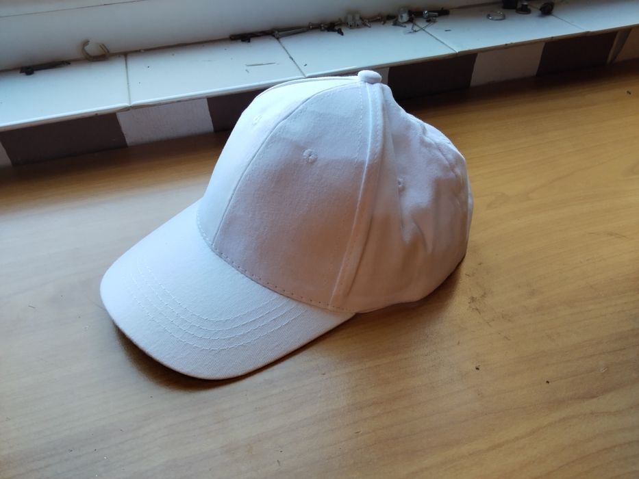 чисто нова детска шапка за лятото-чисто нова