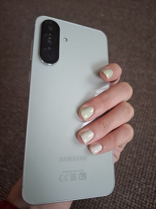 Samsung A56 в продаже.