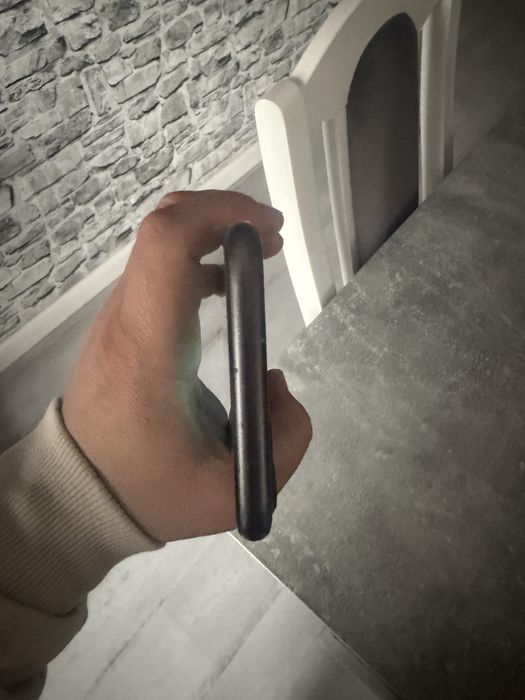 Vand Iphone 11  128GB