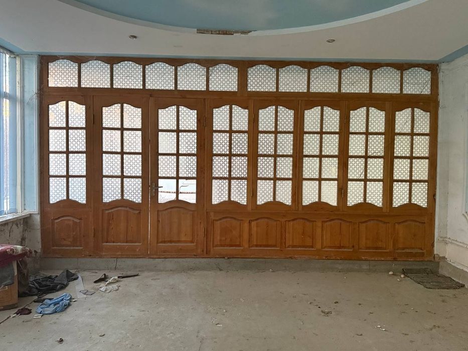 Yogʻochli veranda