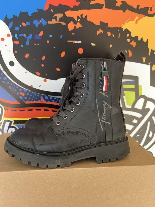 Детски ботушки Tommy Hilfiger номер 31